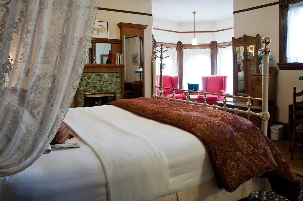 Castle Marne Bed & Breakfast DEN 4*,