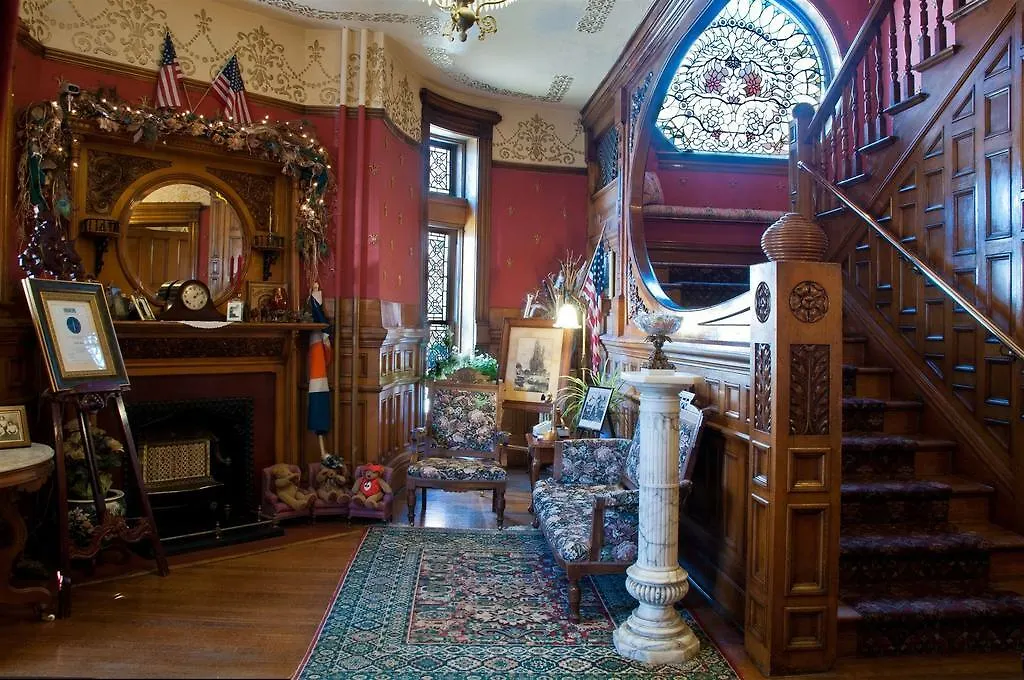 ****  Castle Marne Bed & Breakfast DEN Estados Unidos da América